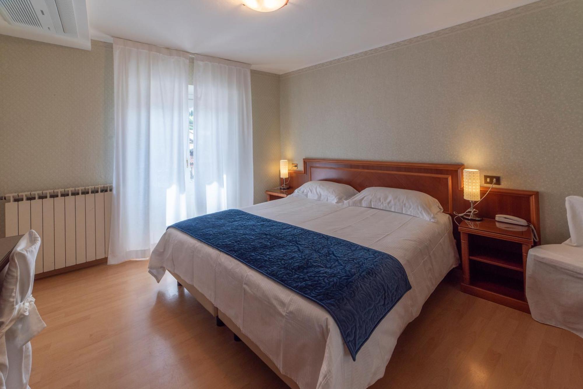 Hotel Due Palme Мергоццо Экстерьер фото